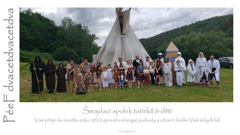 PéeF dvacetdvacetdva