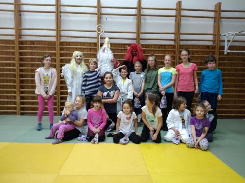 17_mac_171202_Mikulas-stena_12